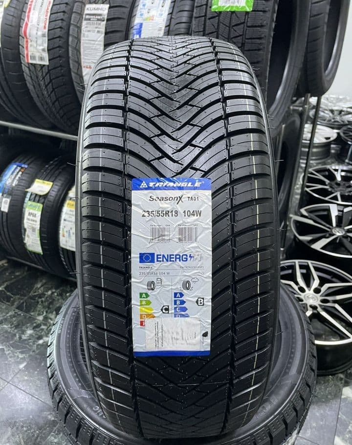 Triangle TA01 SeasonX 235/55 R18 104W XL
