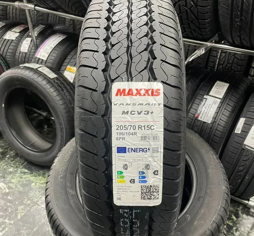 Maxxis Vansmart MCV3+ 205/70 R15C 106R