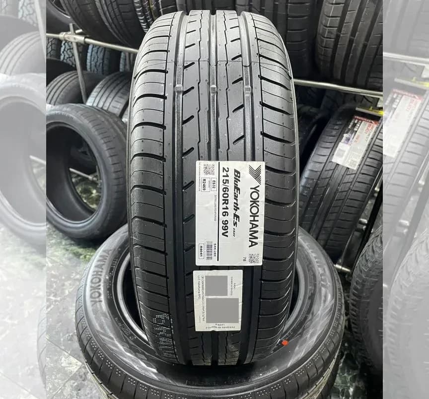 Yokohama BluEarth ES32 215/60 R16 99V