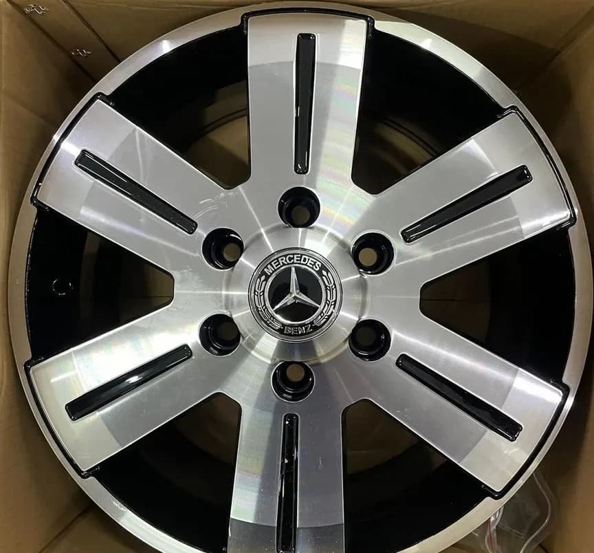 Литые диски FR Replica MR275 7×R16 6×130