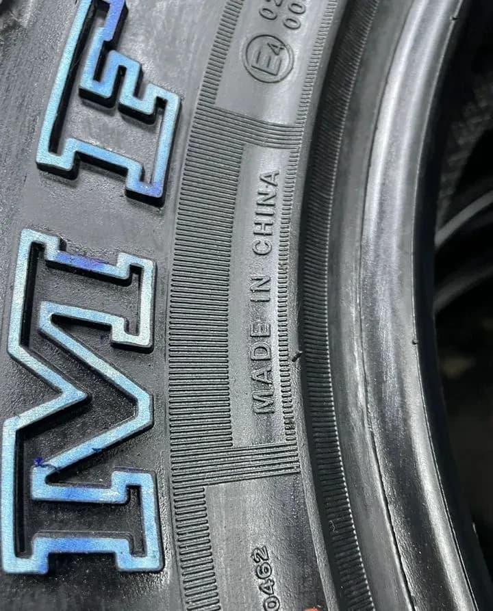 Comforser CF1100 225/75 R16 115R