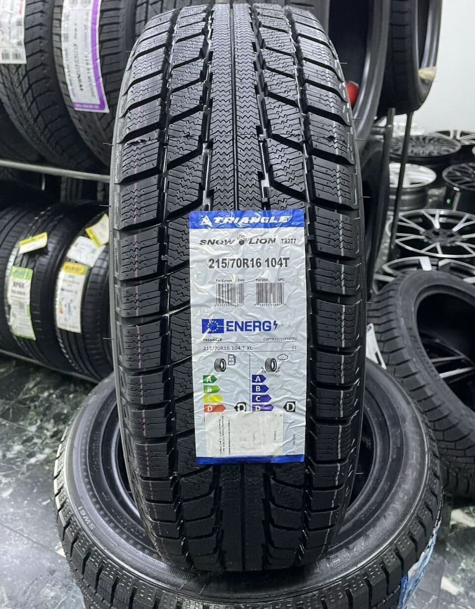 Triangle TR777 215/70 R16 104T XL