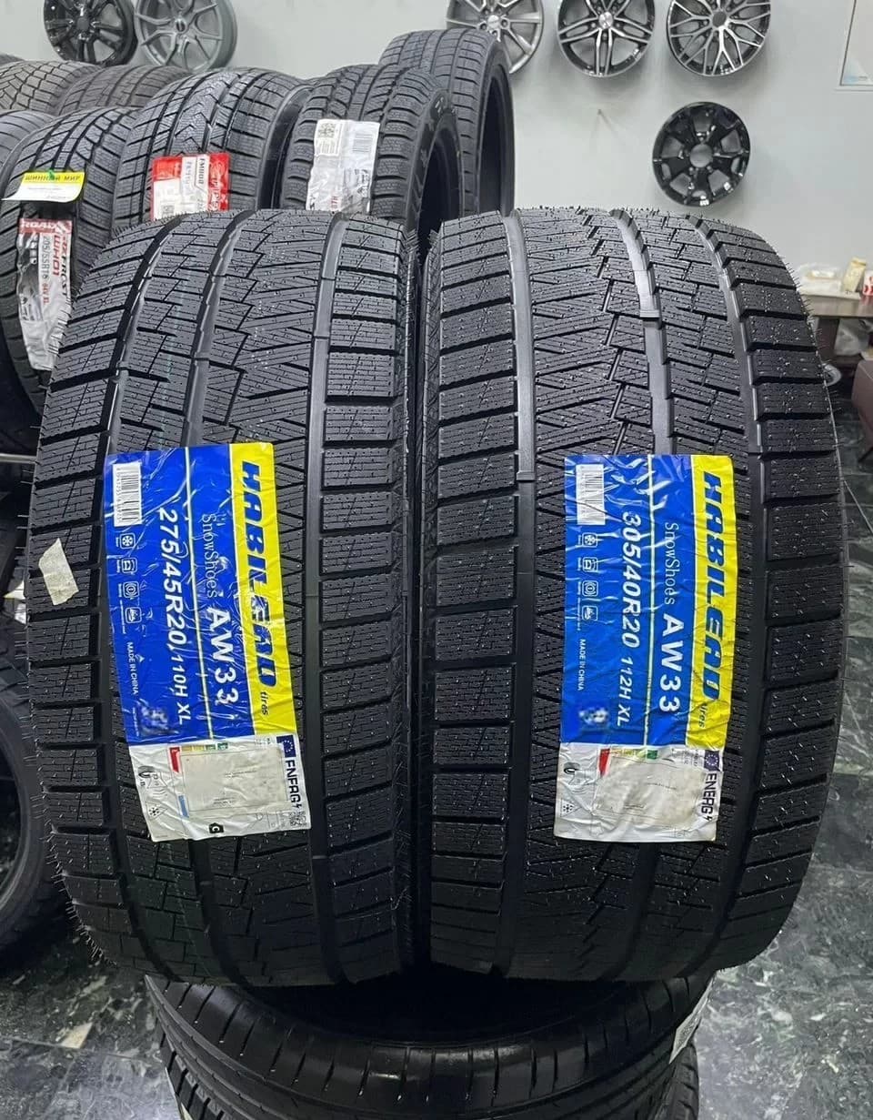 Habilead SnowShoes AW33 275/45 R20 и 305/40 R20 110H