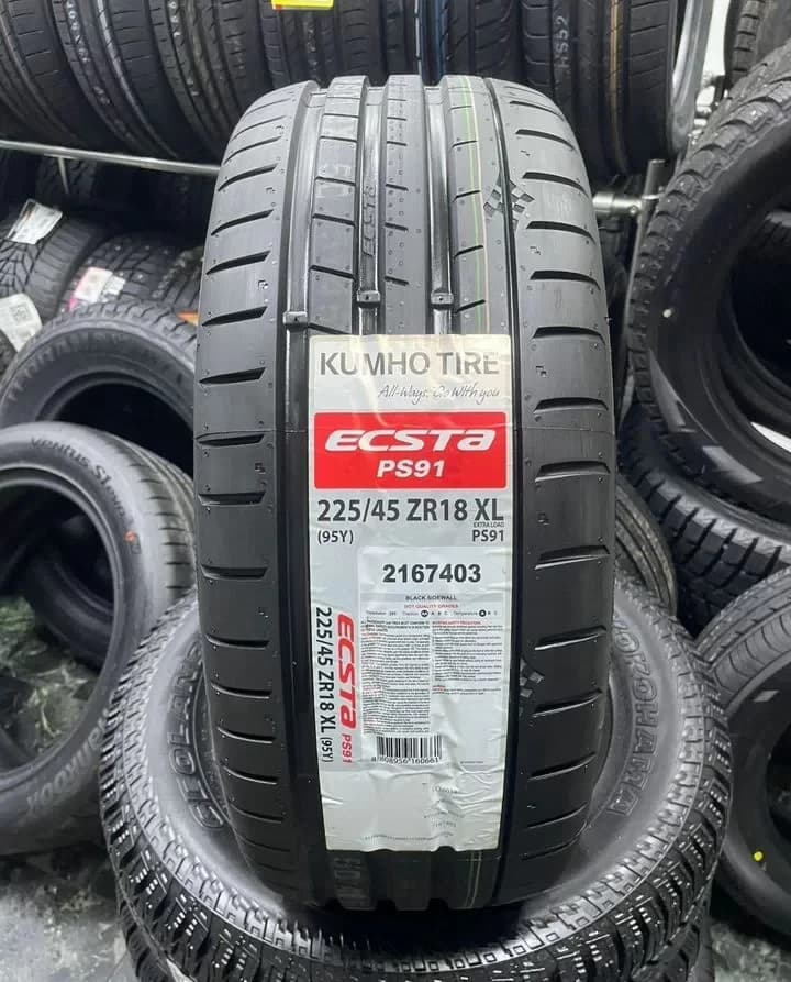 Kumho Ecsta PS91 225/45 R18 95Y
