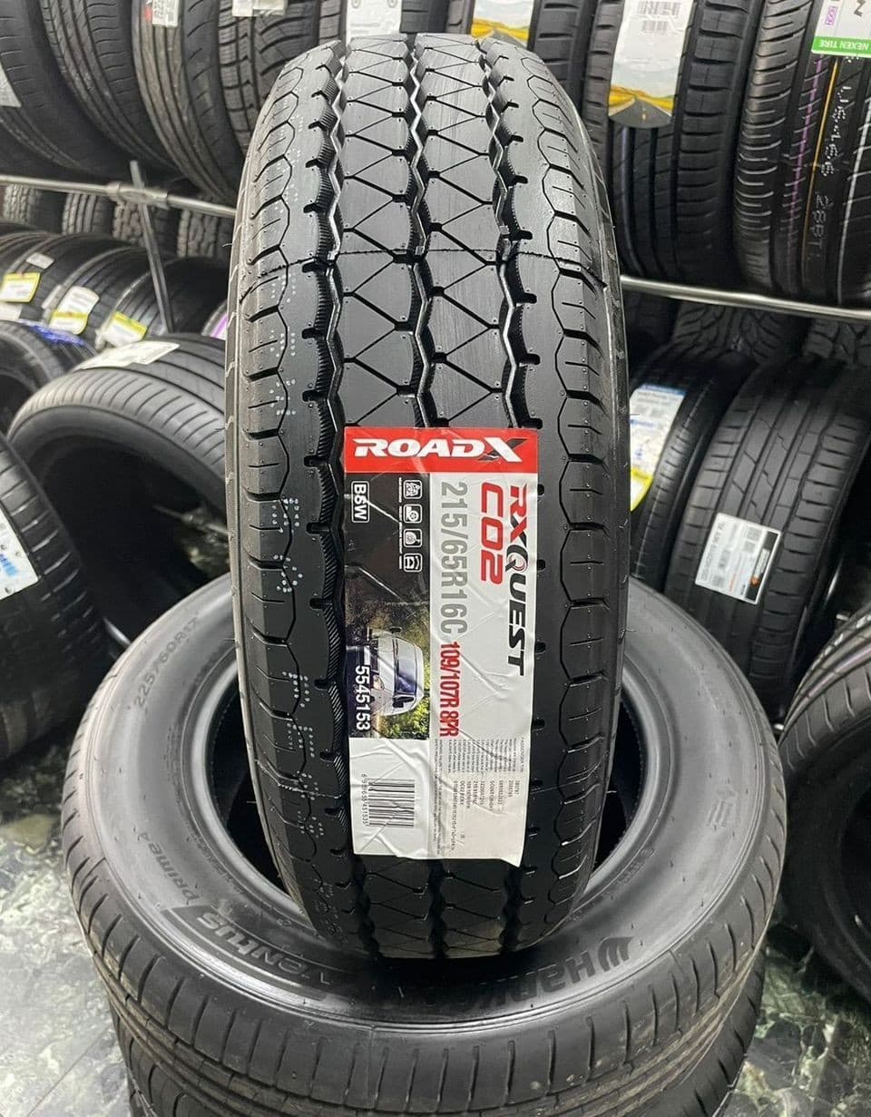 RoadX RXQuest C02 215/65 R16C 109R