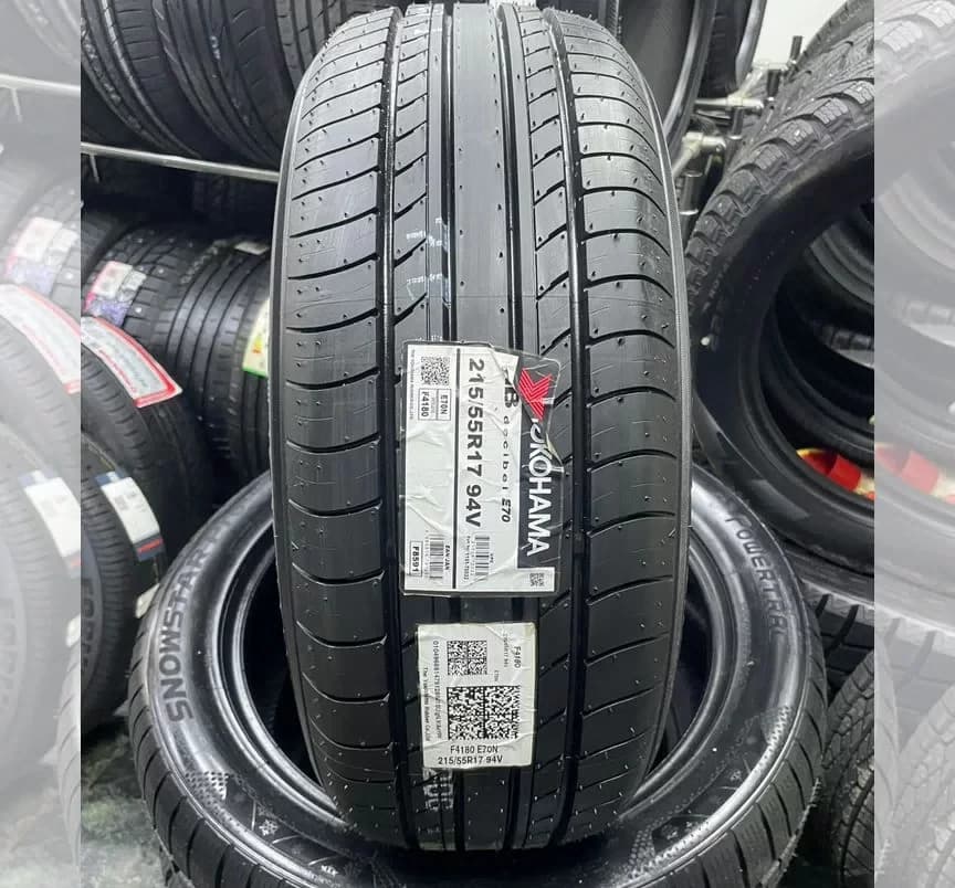 Yokohama dB Decibel E70N 215/55 R17 94V