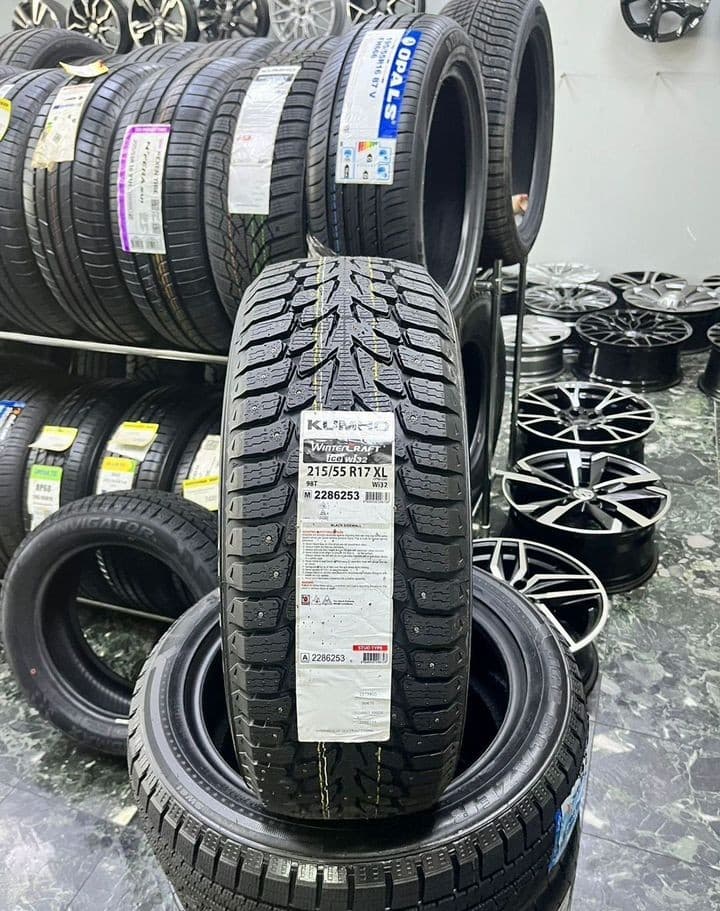 Kumho Wintercraft WI32 215/55 R17 98T XL
