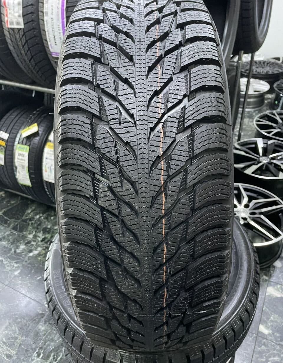 Ikon Autograph Snow 3 SUV 235/55 R19 105R