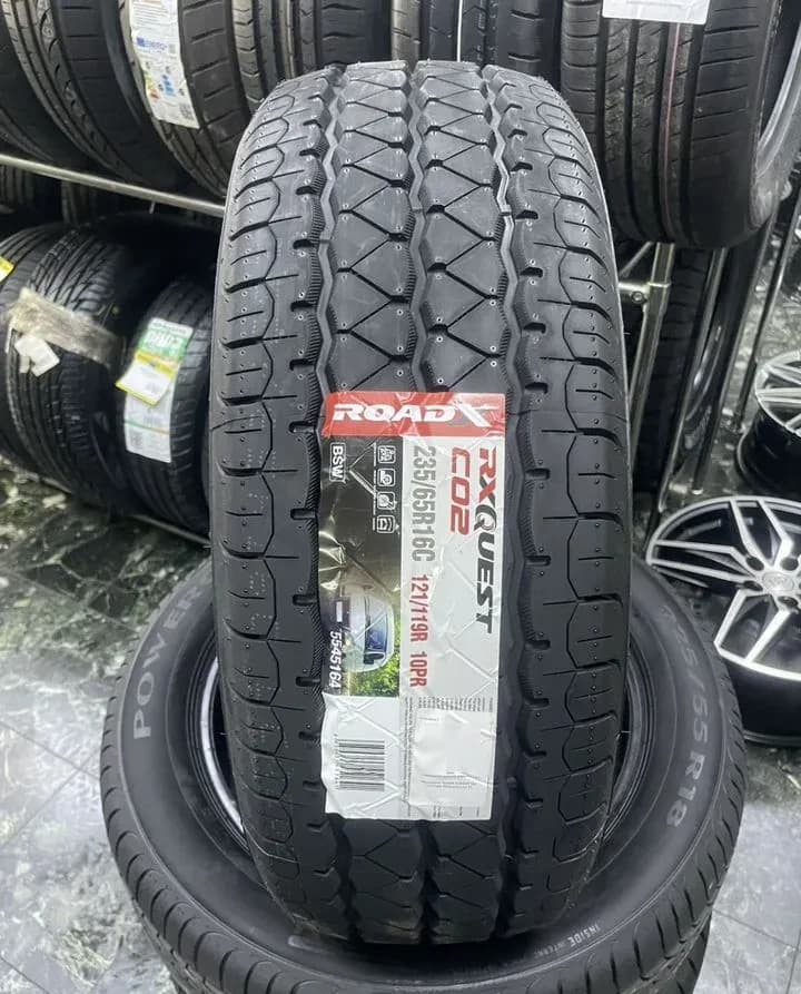 RoadX RXQuest C02 235/65 R16C 121R