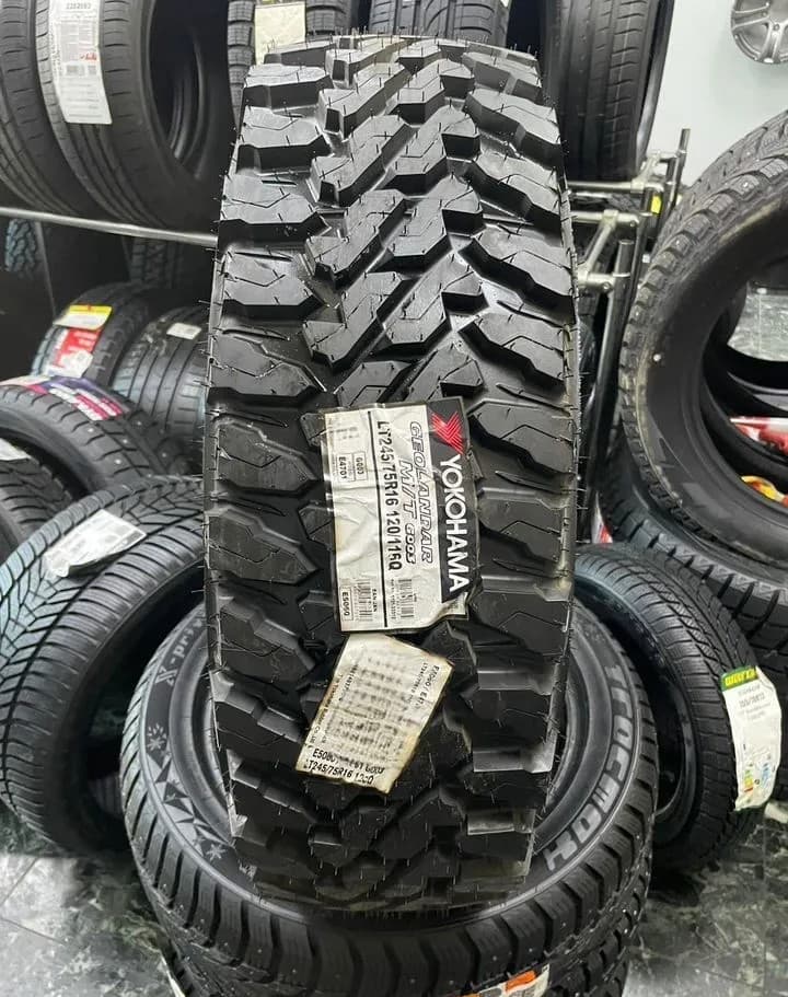Yokohama Geolandar M/T G003 245/75 R16 120Q