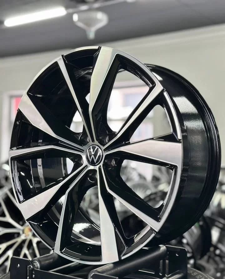 Литые диски FR Replica VW5333 9×R21 5×112