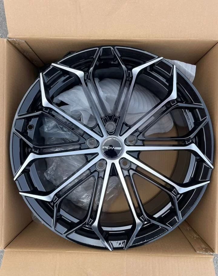 Литые диски PDW Wheels C-Spec 8×R18 5×114.3