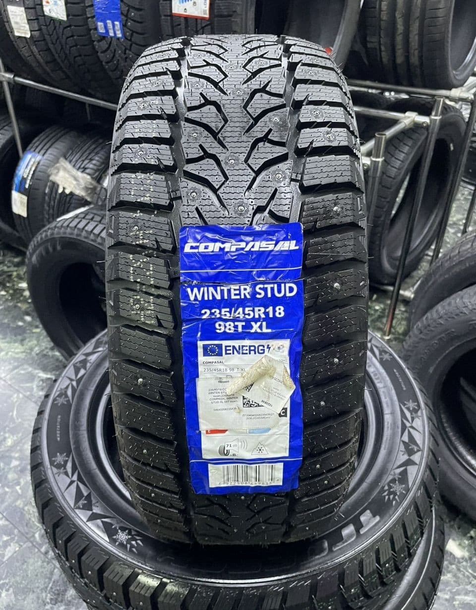Compasal Winter Stud 235/45 R18 98T XL