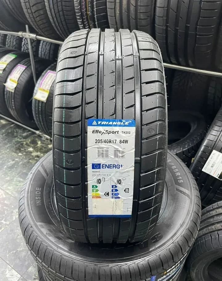 Triangle TH202 EffeXSport 205/40 R17 84W XL