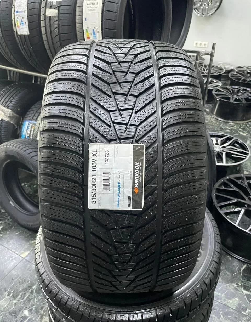 Hankook W330 i cept Evo3 315/30 R21 105V XL