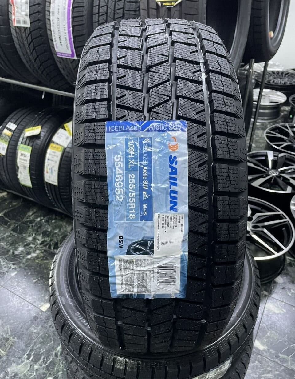 Sailun Ice Blazer Arctic SUV 255/55 R18 109H XL