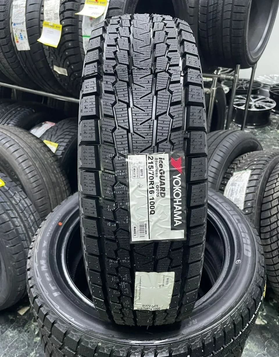 Yokohama Ice Guard SUV G075 215/70 R16 100Q