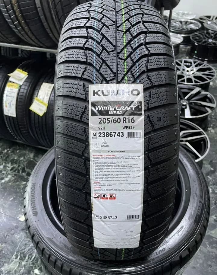 Kumho Wintercraft WP52+ 205/60 R16 96H XL