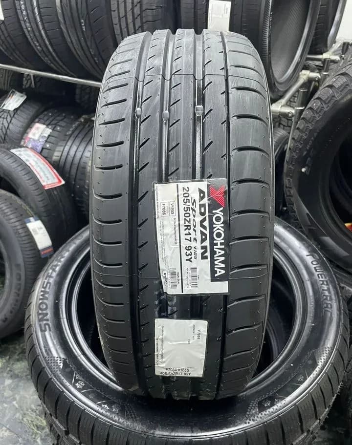 Yokohama Advan Sport V105S 205/50 R17 93Y