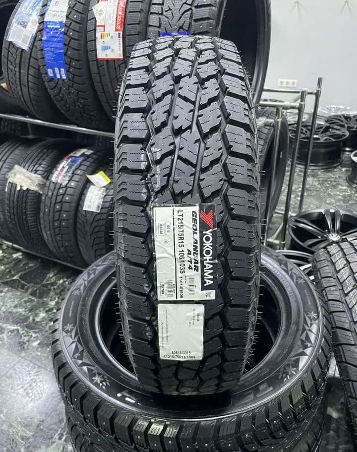 Yokohama Geolandar A/T4 G018 215/75 R15 106/103S
