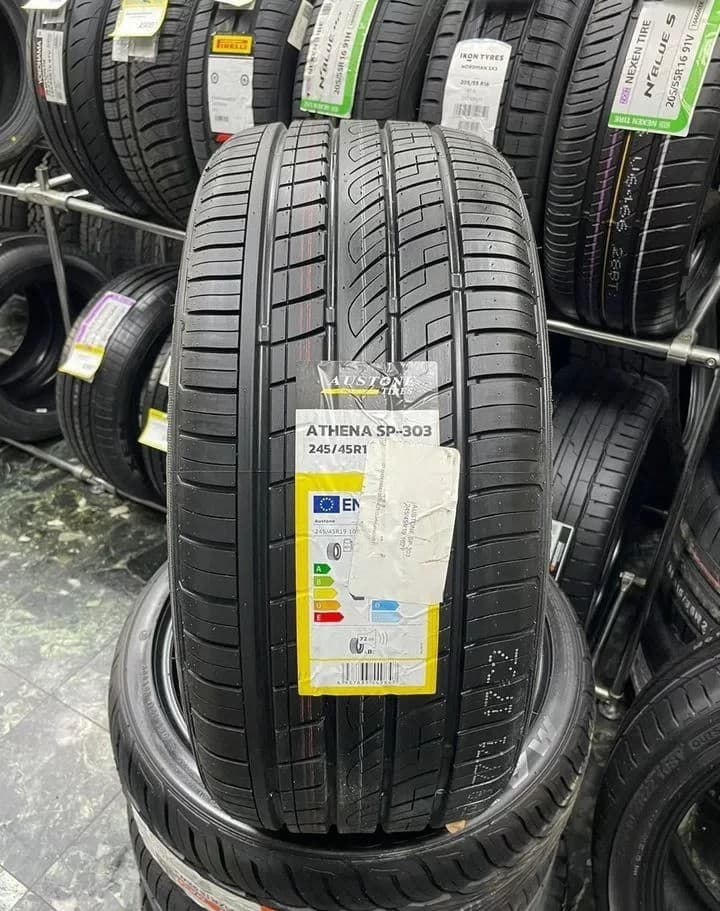Austone Athena SP-303 245/45 R19 102Y