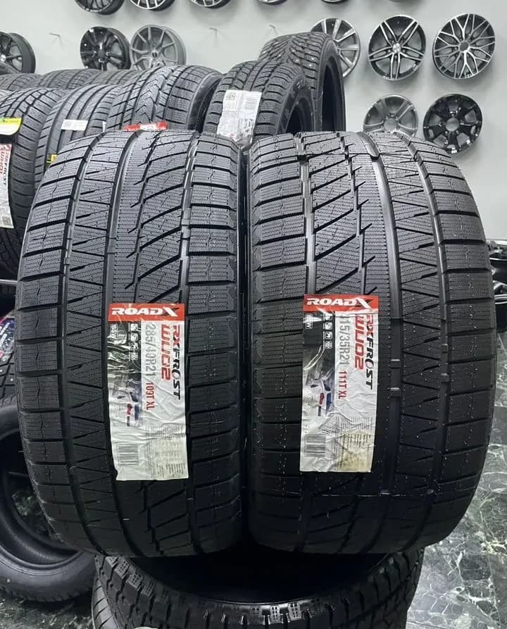 RoadX RX Frost WU02 285/40 R21 и 315/35 R21 109T