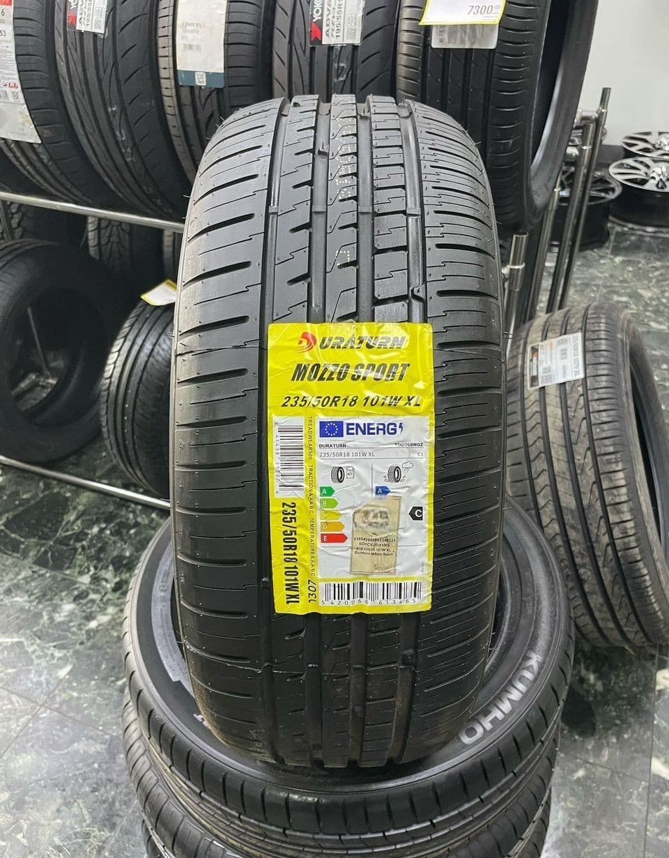 Duraturn Mozzo Sport 235/50 R18 101W XL