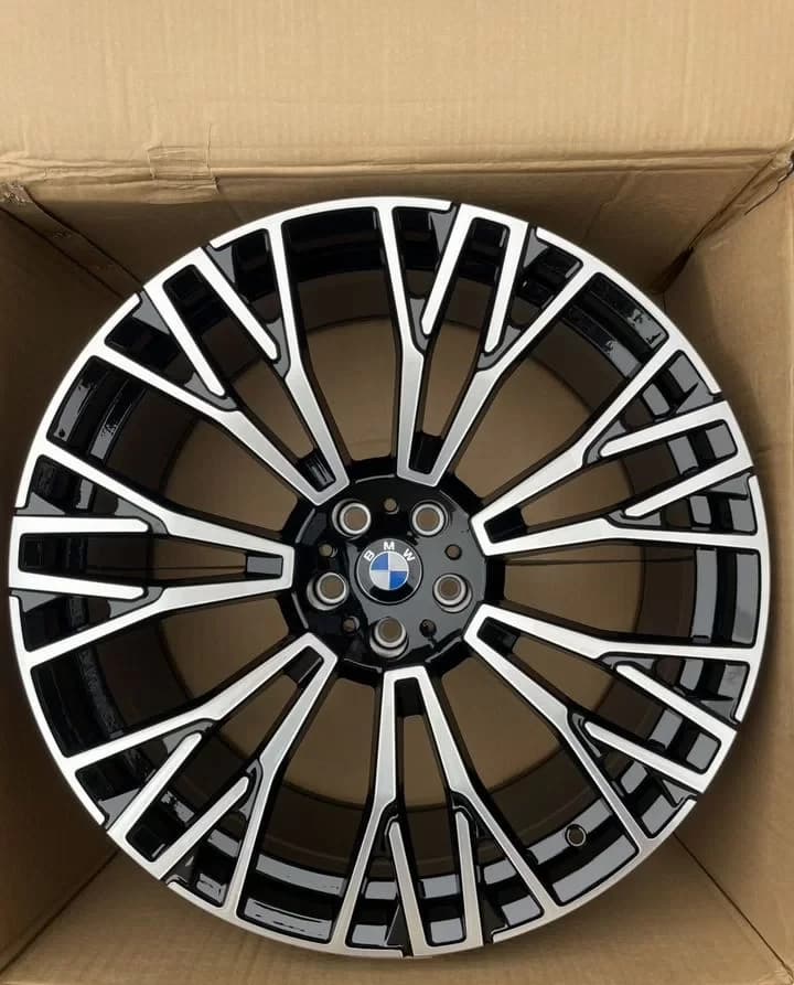 Литые диски FR Replica B5601 9.5×R22 5×112