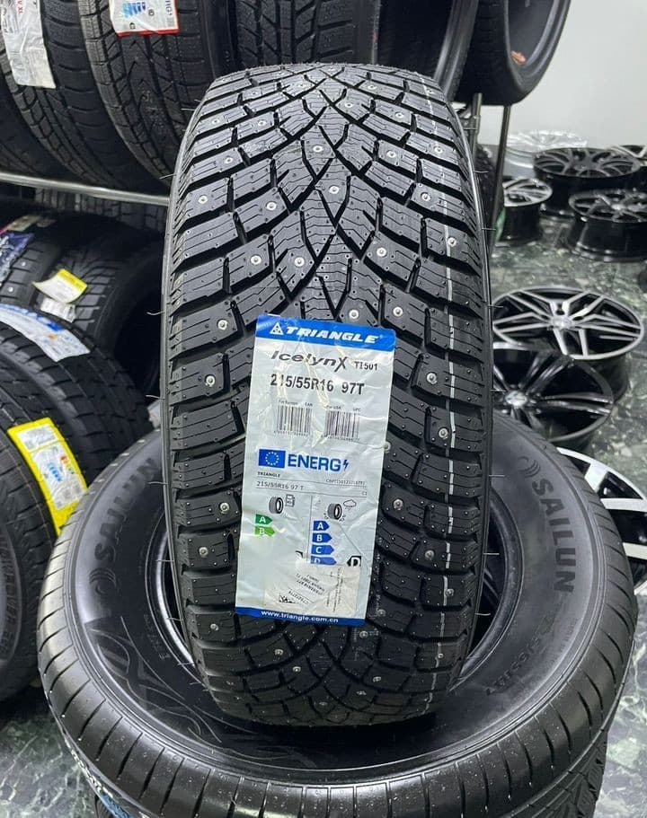 Triangle TI501 IceLynX 215/55 R16 97T XL
