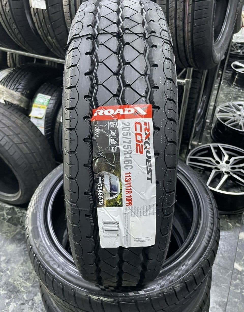 RoadX RXQuest C02 205/75 R16C 113R