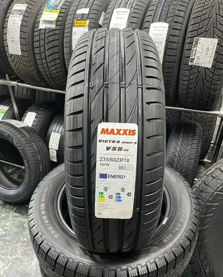 Maxxis Victra Sport VS5 SUV 235/60 R18 107W