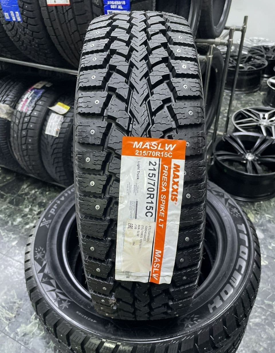 Maxxis MA-SLW Presa Spike LT 215/70 R15C 109Q