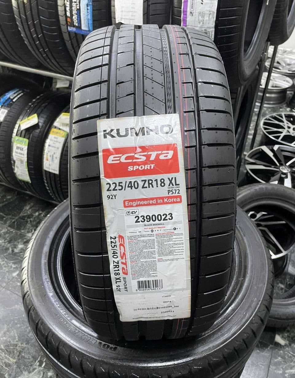 Kumho Ecsta Sport PS72 225/40 R18 92Y