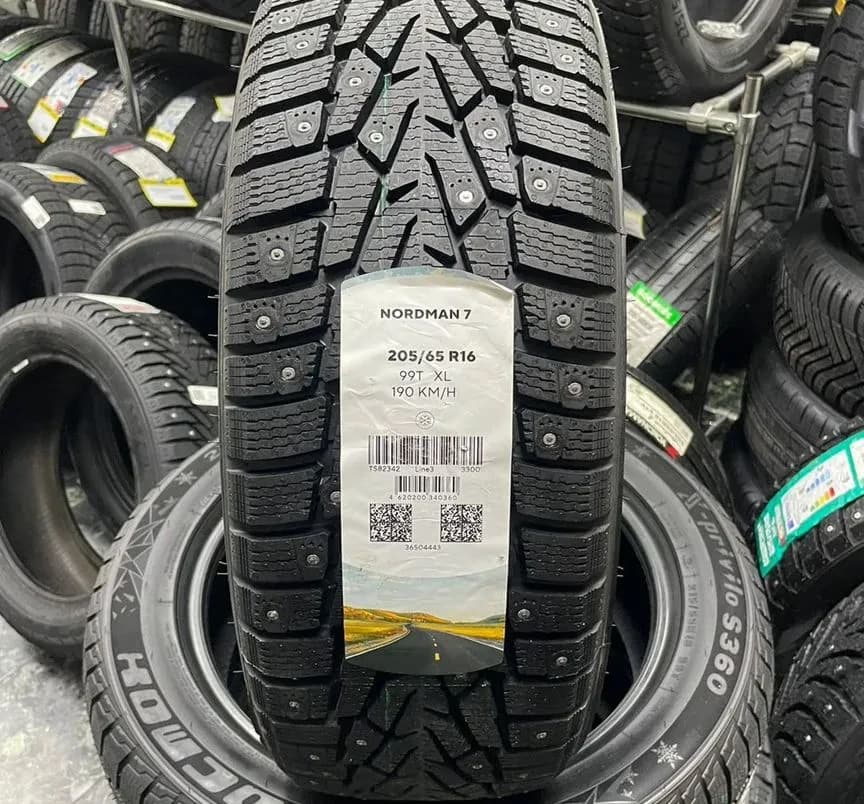 Ikon Nordman 7 205/65 R16 99T