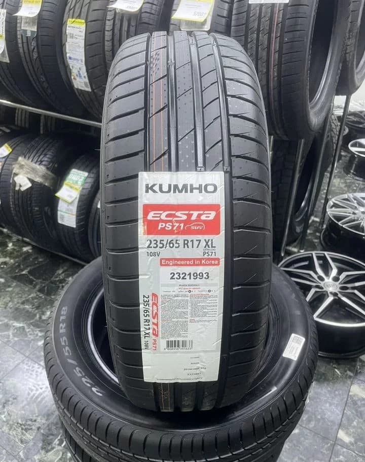 Kumho Ecsta PS71 235/65 R17 108V XL