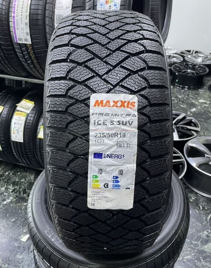 Maxxis Premitra Ice 5 SP5 SUV 235/50 R19 103T