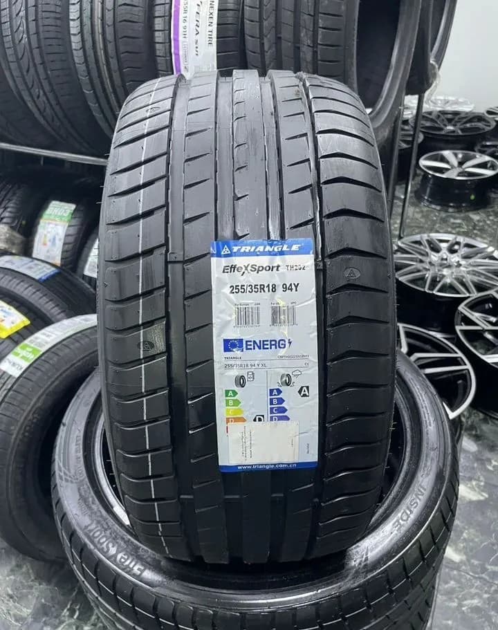 Triangle TH202 EffeXSport 255/35 R18 94Y XL