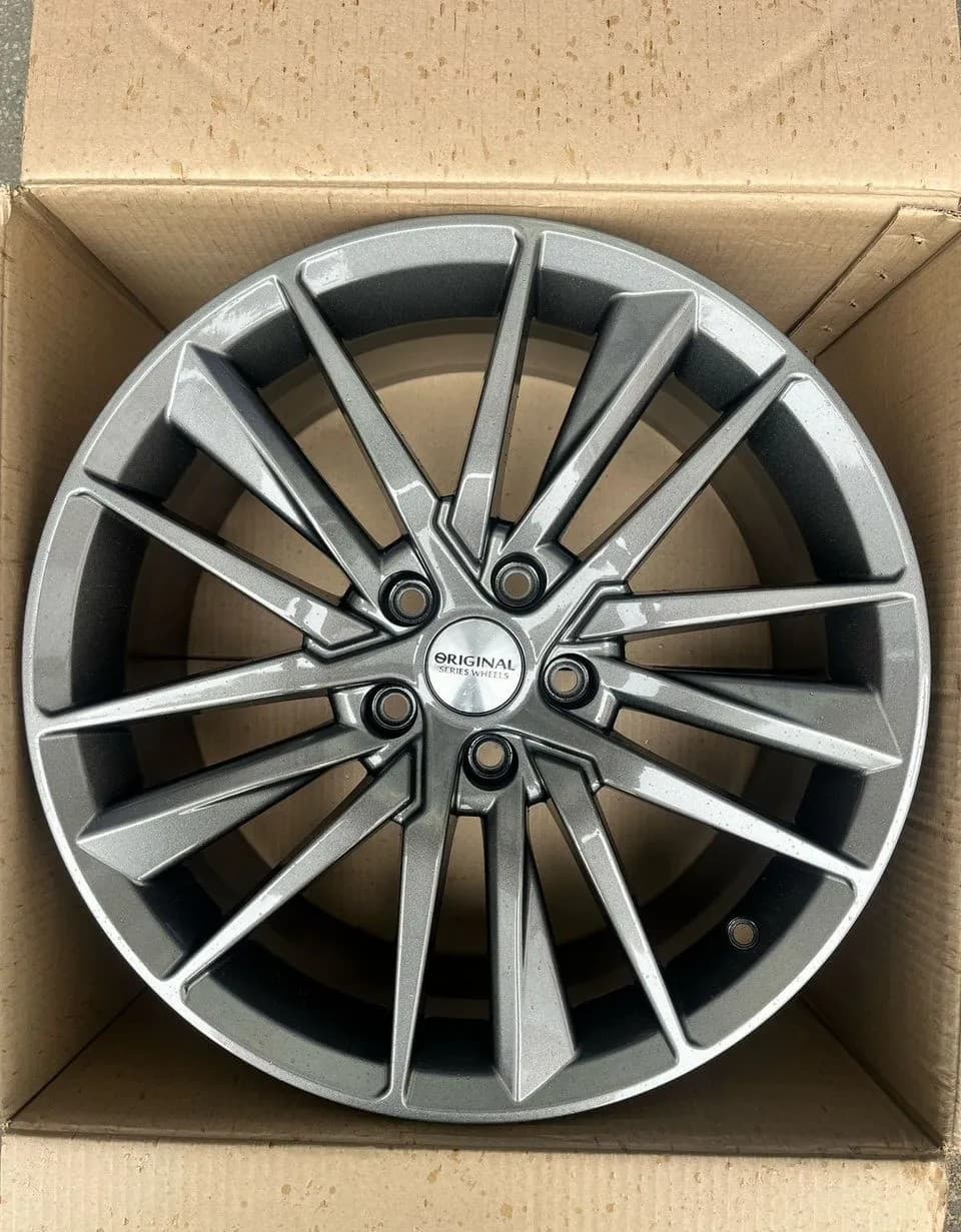 Литые диски Skad KL-353 8×R18 5×112