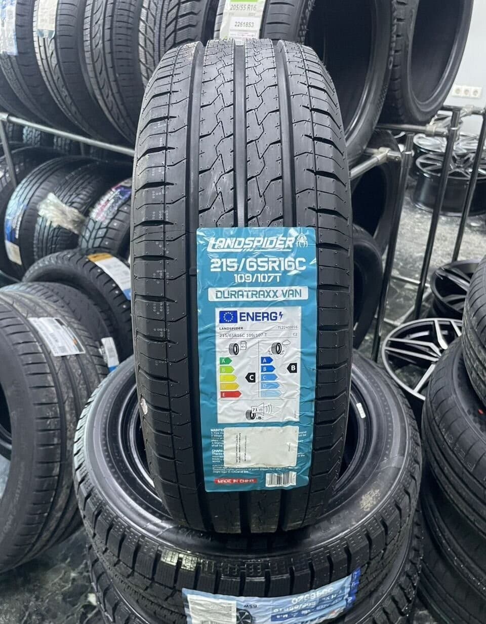 Landspider Arctictraxx 215/65 R16C 109T