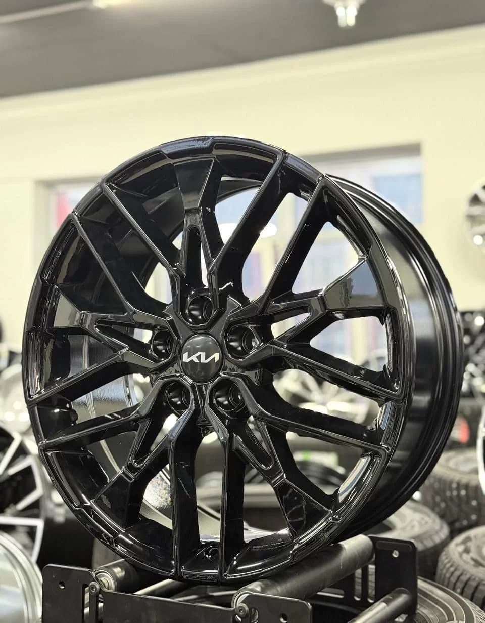 Литые диски FR Replica 8003 8×R19 5×114.3
